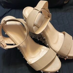 Wild diva lounge wedges